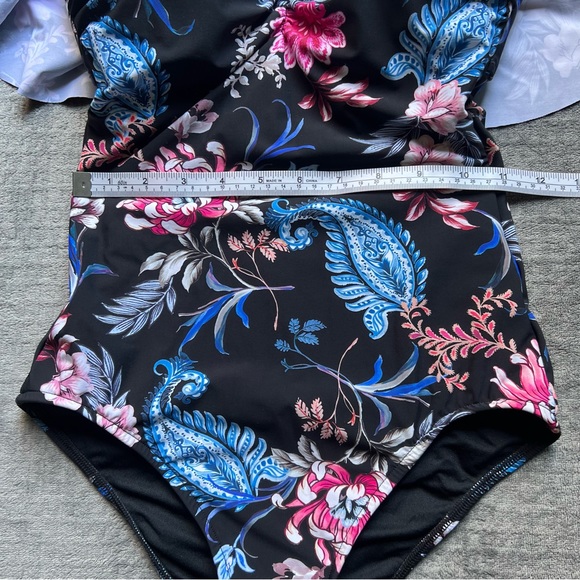 NEW Seafolly Sz 4 Winter Garden C/D Cup Bandeau One Piece Swimsuit Floral Black - Picture 8 of 15